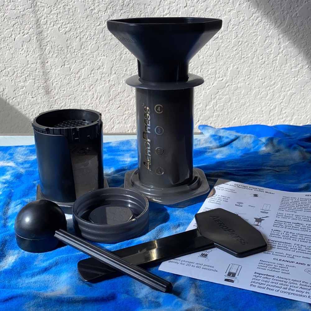 AeroPress Coffee Maker (Never Used)